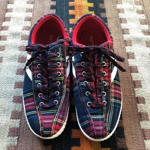 Plaid Women’s Tretorn size 9